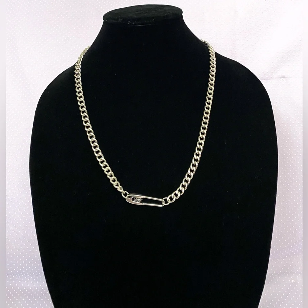 Zara safety pin chain X twojeys-Limited Edition - Picture 4 of 8